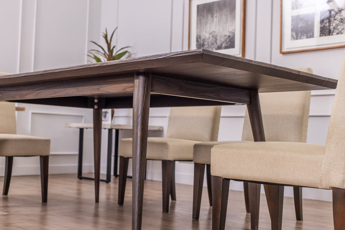 84x40" Chicago Oak Dining Table, Brushed-Texture Cocoa Finish
