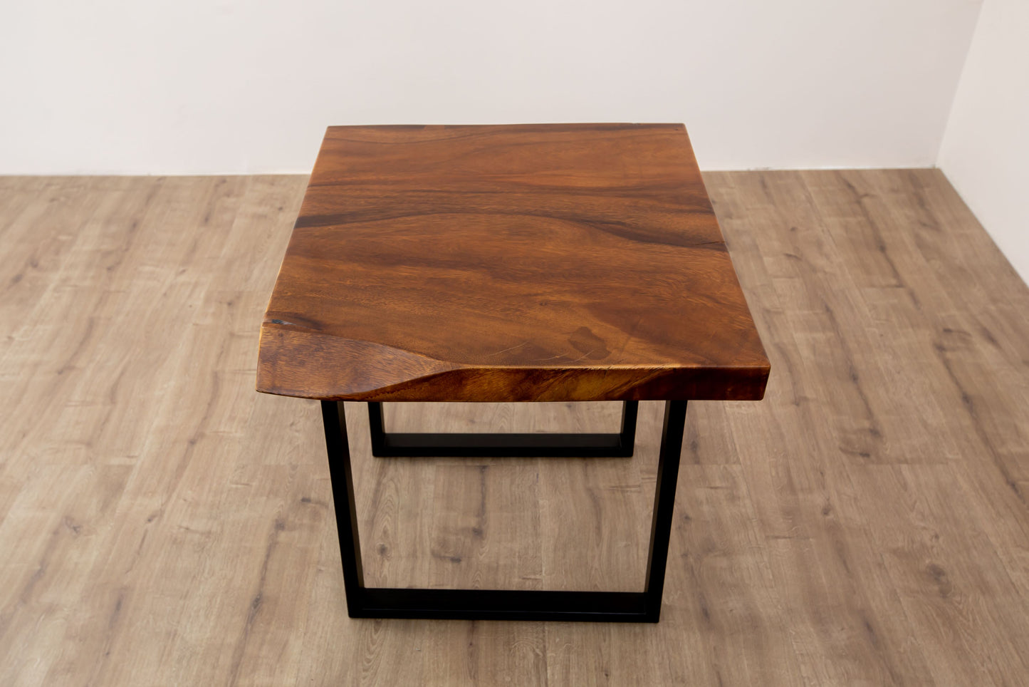 24x24" Acacia Live Edge Square Leg, Smooth-Texture Milk Chocolate Finish