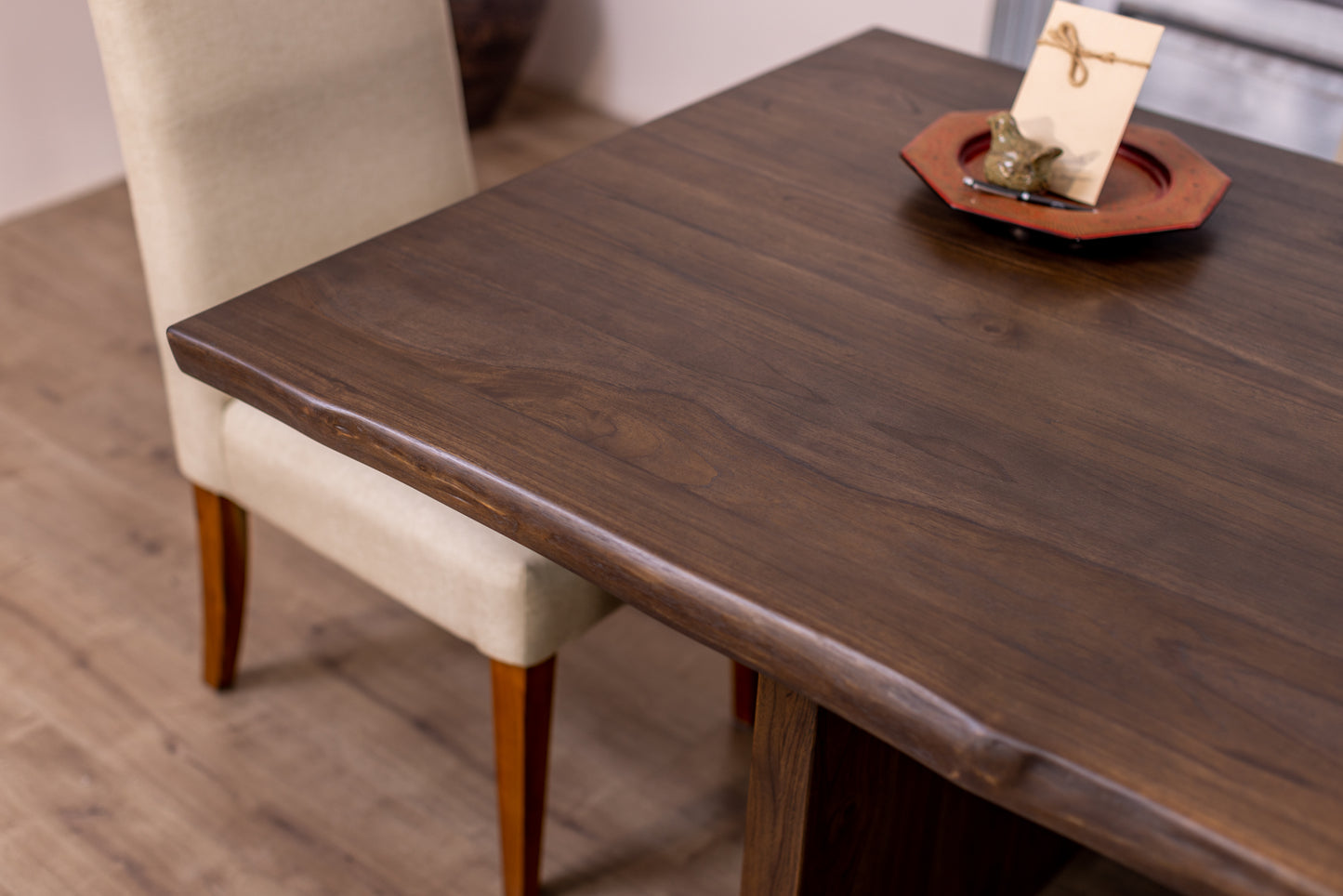 Teak Dining Table Live Edge 96x40" Brushed-textured, Cocoa Finish