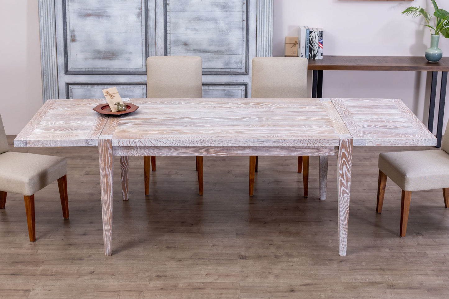 60x38"/100" Wynwood Oak Extension Dining Table, Brushed-Textured Sun Bleached Finish